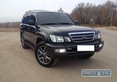 Водитель внедорожника Lexus пытался скрыться от пограничников на юге Одесской области