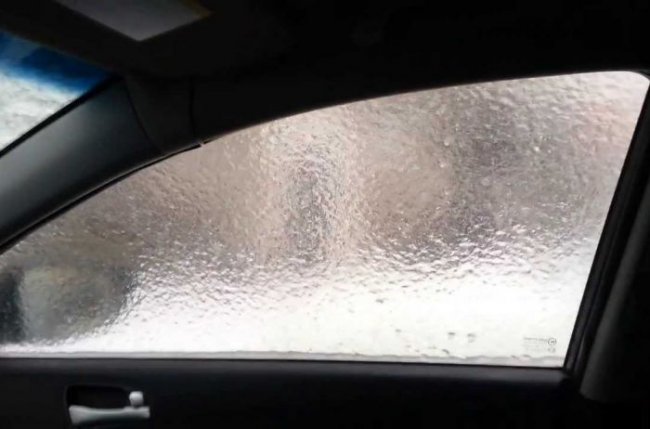 Что делать, если замерзают стекла автомобиля