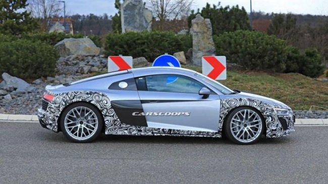 Новую Audi R8 уже тестируют на дорогах