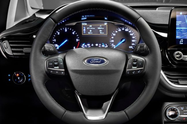 Устройство Ford SmartLink превратит обычную машину в подключённый смарт-автомобиль
