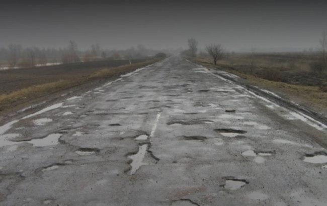 Более 90 % украинских дорог эксплуатируются сверх установленных нормативов