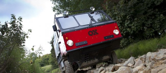 Збери сам: вантажівка Ox, яка збирається за принципом меблів IKEA