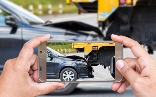 Как оформить автомобильную аварию в электронном виде без вызова полиции