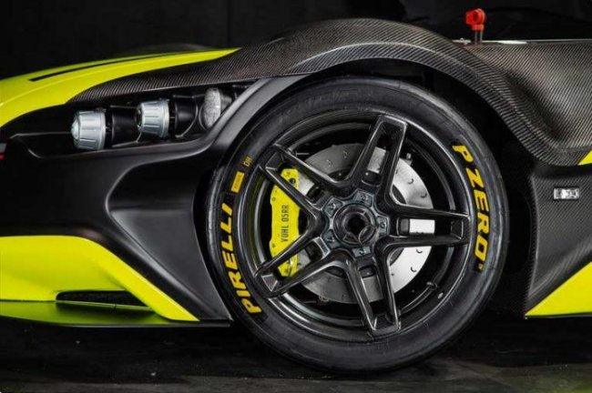 VUHL обрела новую модель гоночного автомобиля 05RR