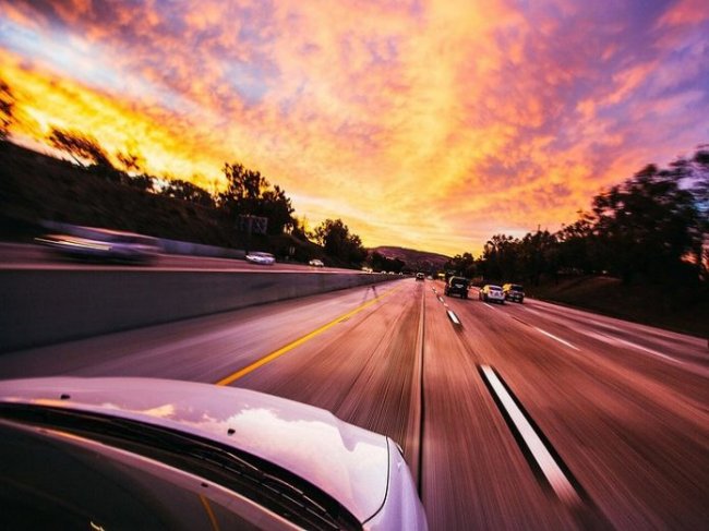Какая скорость автомобиля на шоссе самая экономичная