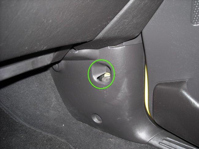 Об этой важной кнопке в авто не знают даже самые  опытные водители