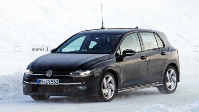 В Европе тестируют VW Golf GTI 2021