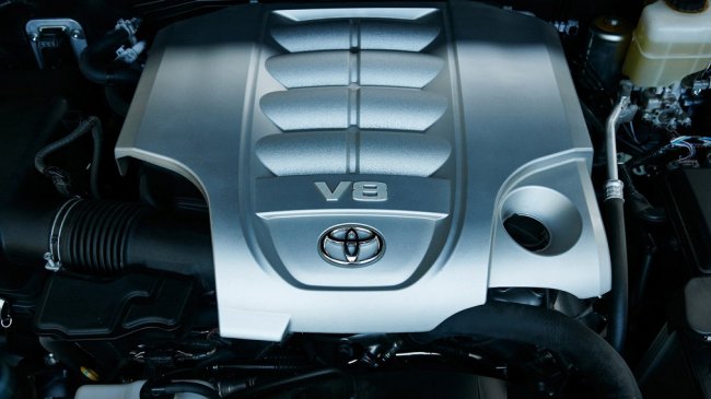 Toyota в скором времени прекратит выпуск моторов V8