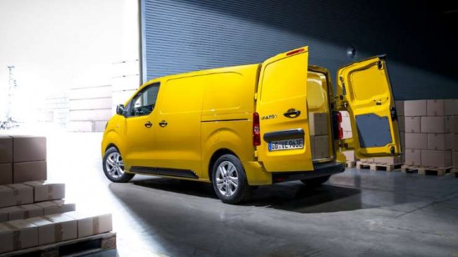 Opel создал 136-сильный электрофургон Vivaro-e