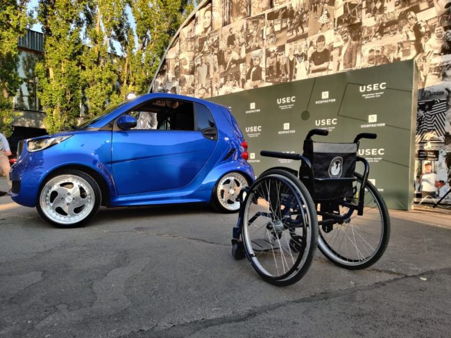 В Украине создали электромобиль для людей с инвалидностью